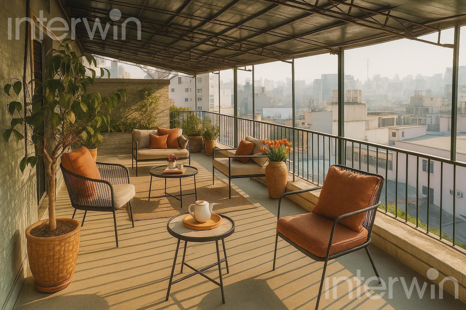 Foto de Departamento en Venta - 4 Ambientes - Dependencias - Balcón / Terraza, imagen 2