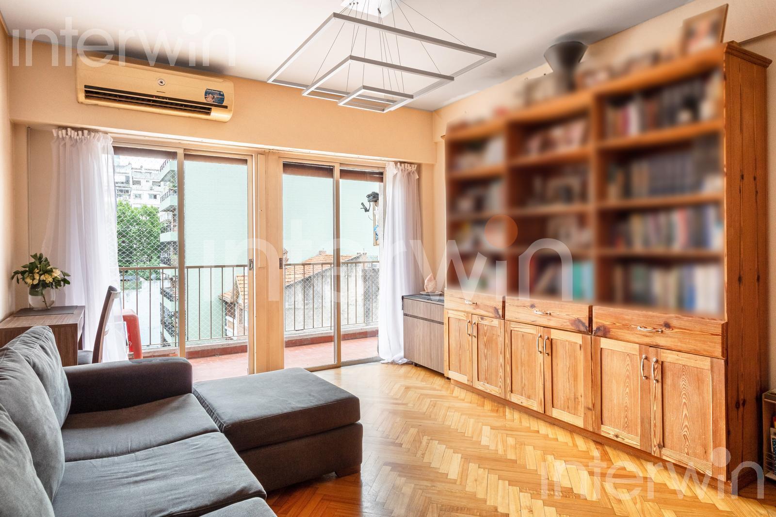 Foto de Departamento en Venta - 3 ambientes - Balcón corrido - Cochera, imagen 2