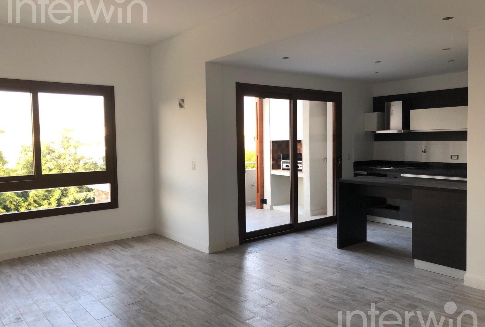 Foto de Depto en Venta - 4 amb - 2 Plantas - Pileta - 2 Cocheras - Adrogue, imagen 2