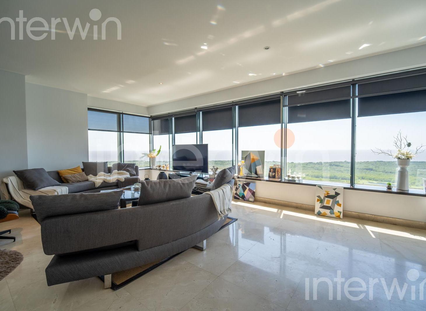 Departamento en Venta - 3 amb - Cocheras - Full Amenities - Puerto Madero - Torre Renoir II