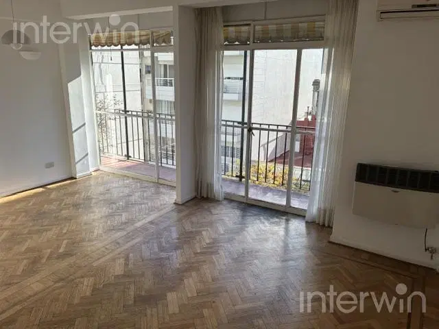 Departamento en Venta - 3 ambientes - Balcón - Muy luminoso - Recoleta 5