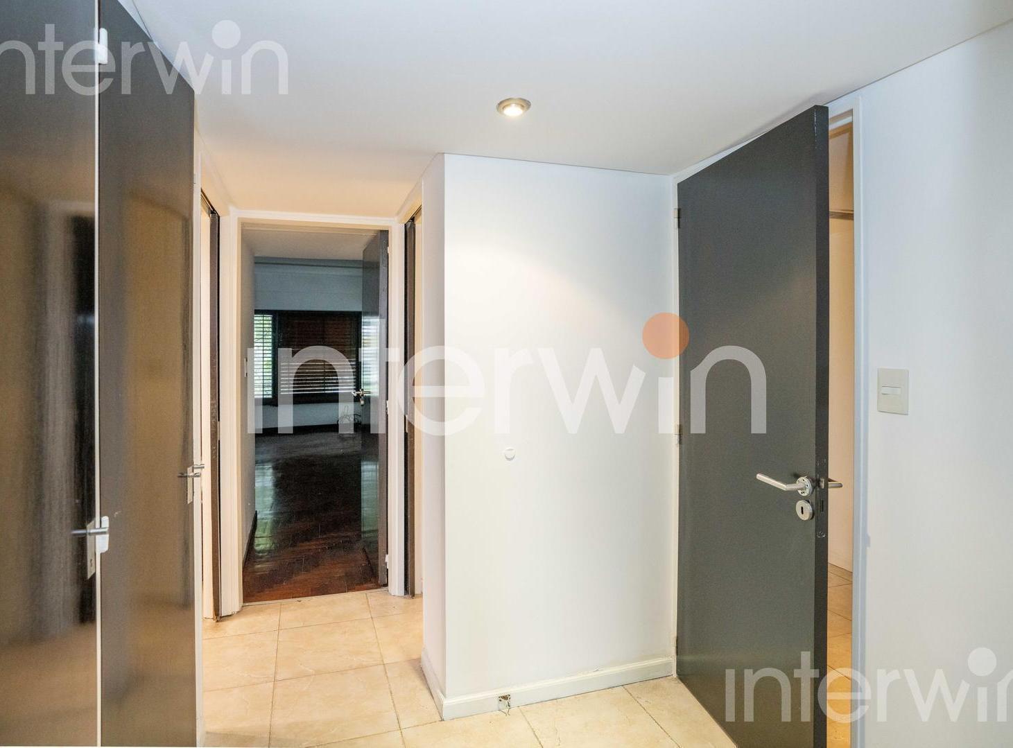 Departamento en Venta - 4 ambientes - Dependencias - Cochera - Palermo