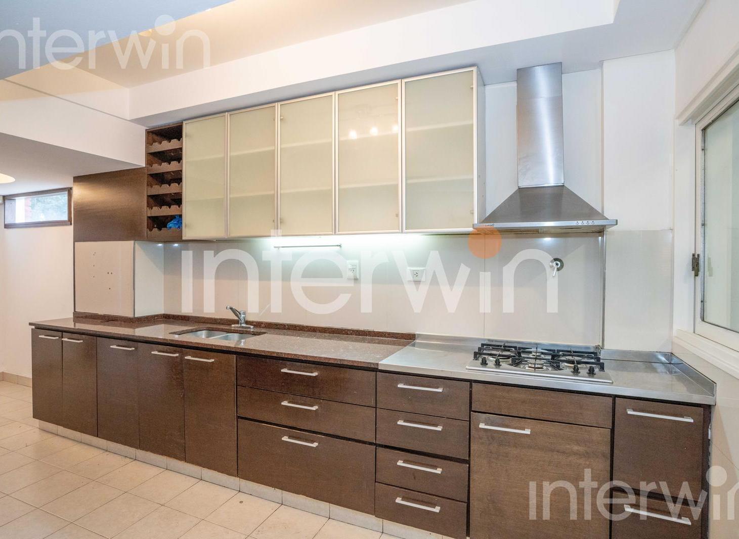 Departamento en Venta - 4 ambientes - Dependencias - Cochera - Palermo