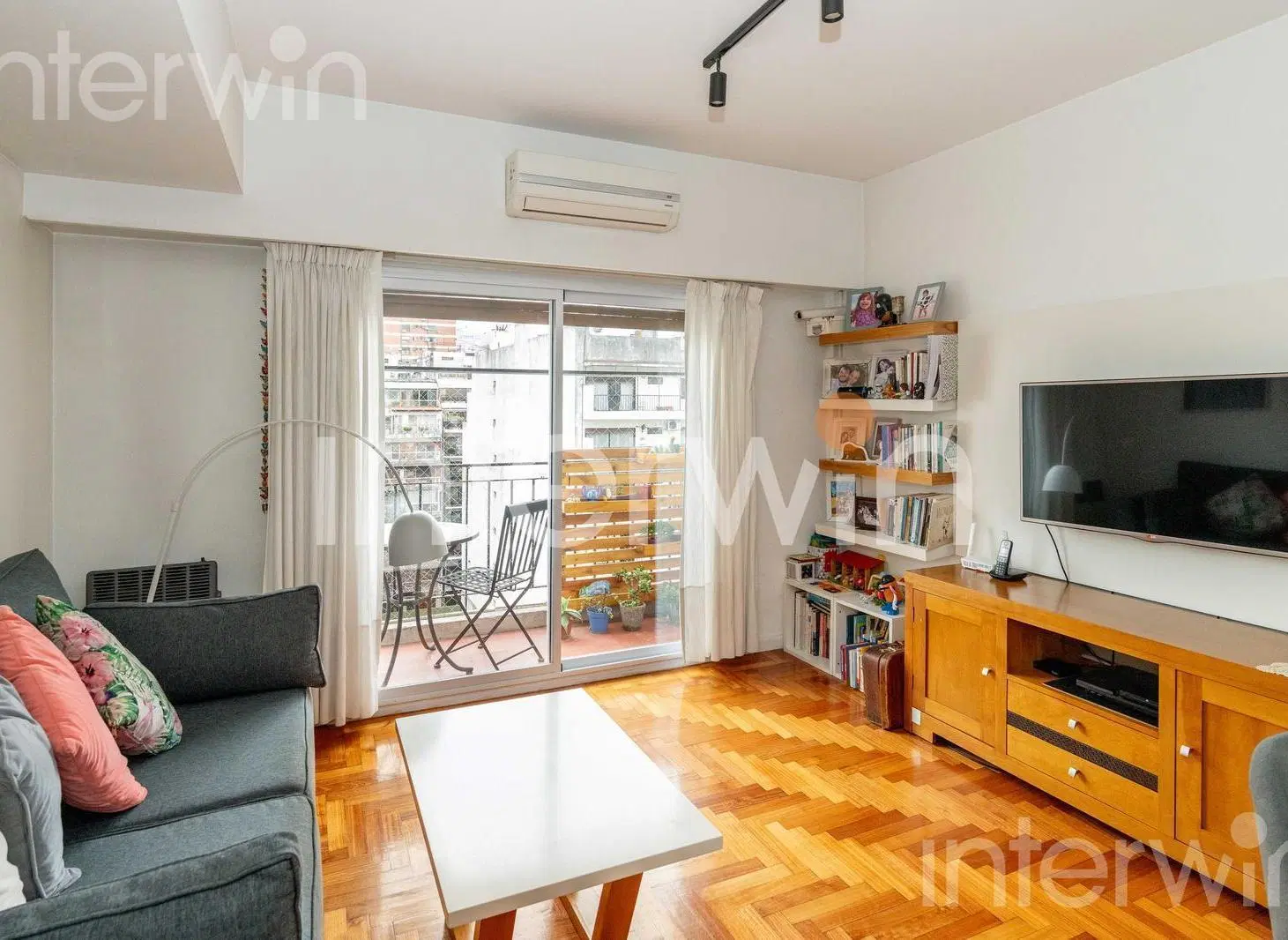 Departamento en VENTA de 3 ambientes con cochera en Belgrano. 3