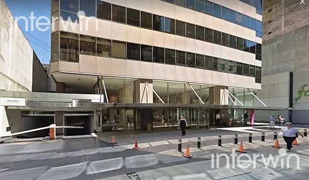 Piso muy alto de Oficinas - Planta libre de 803 m2 - 7 Cocheras - Venta - Microcentro 3