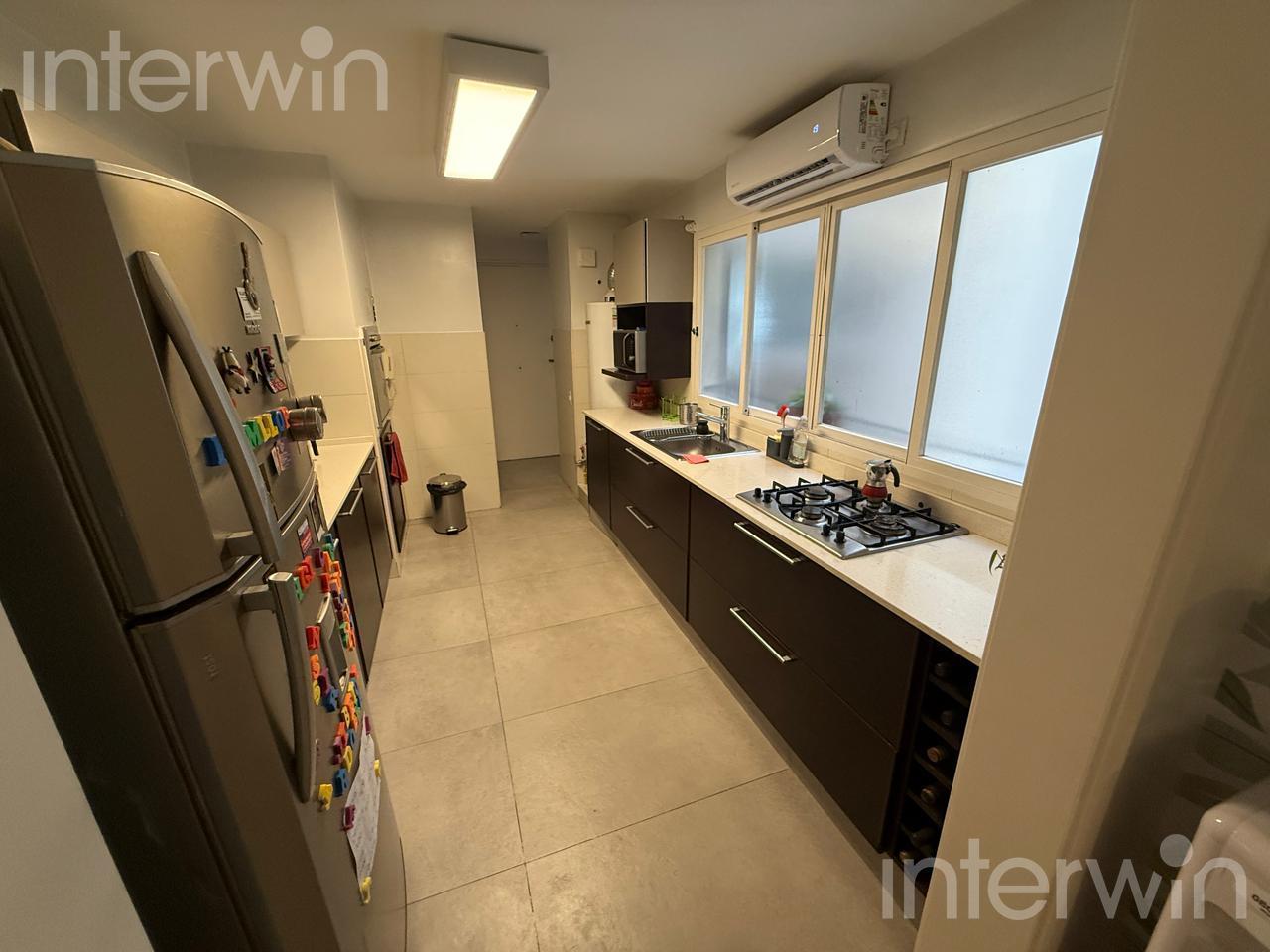 Foto de Departamento en Venta - 4 ambientes - Cochera - Baulera - Belgrano - la, imagen 4
