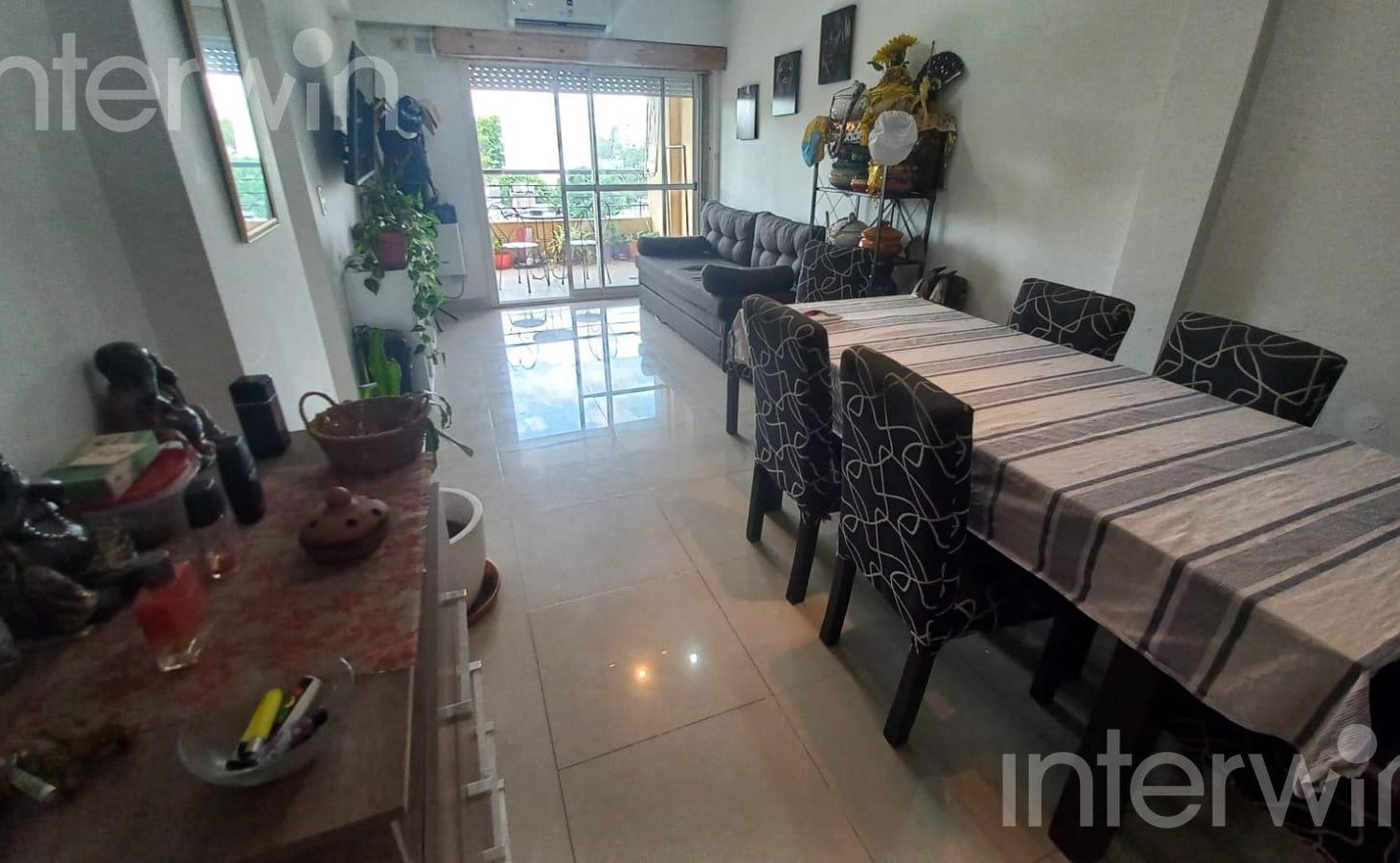 Foto de Departamento en Venta - 2 ambientes - Balcón - Cochera - Parque, imagen 3