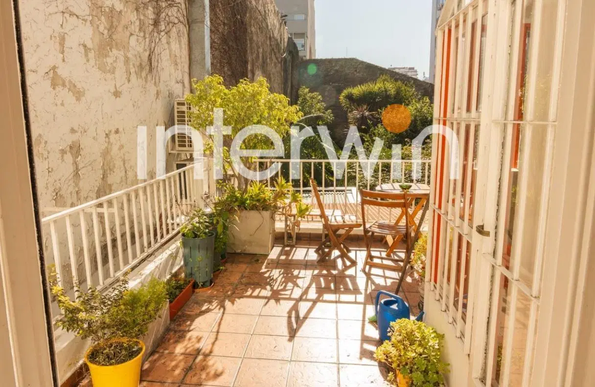 Departamento en VENTA de 2 ambientes - balcón aterrazado - Colegiales. 3