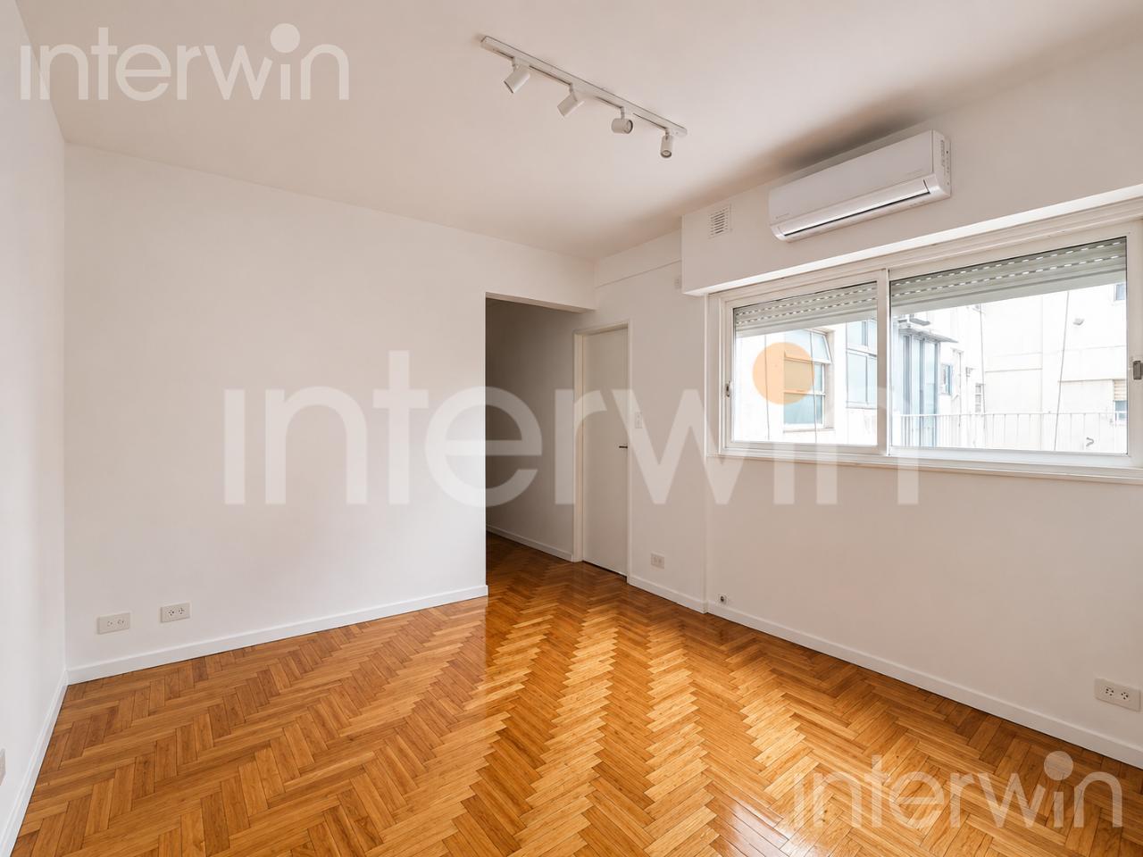 Foto de Departamento en VENTA - 2 Ambientes - Terraza - Centro, imagen 3