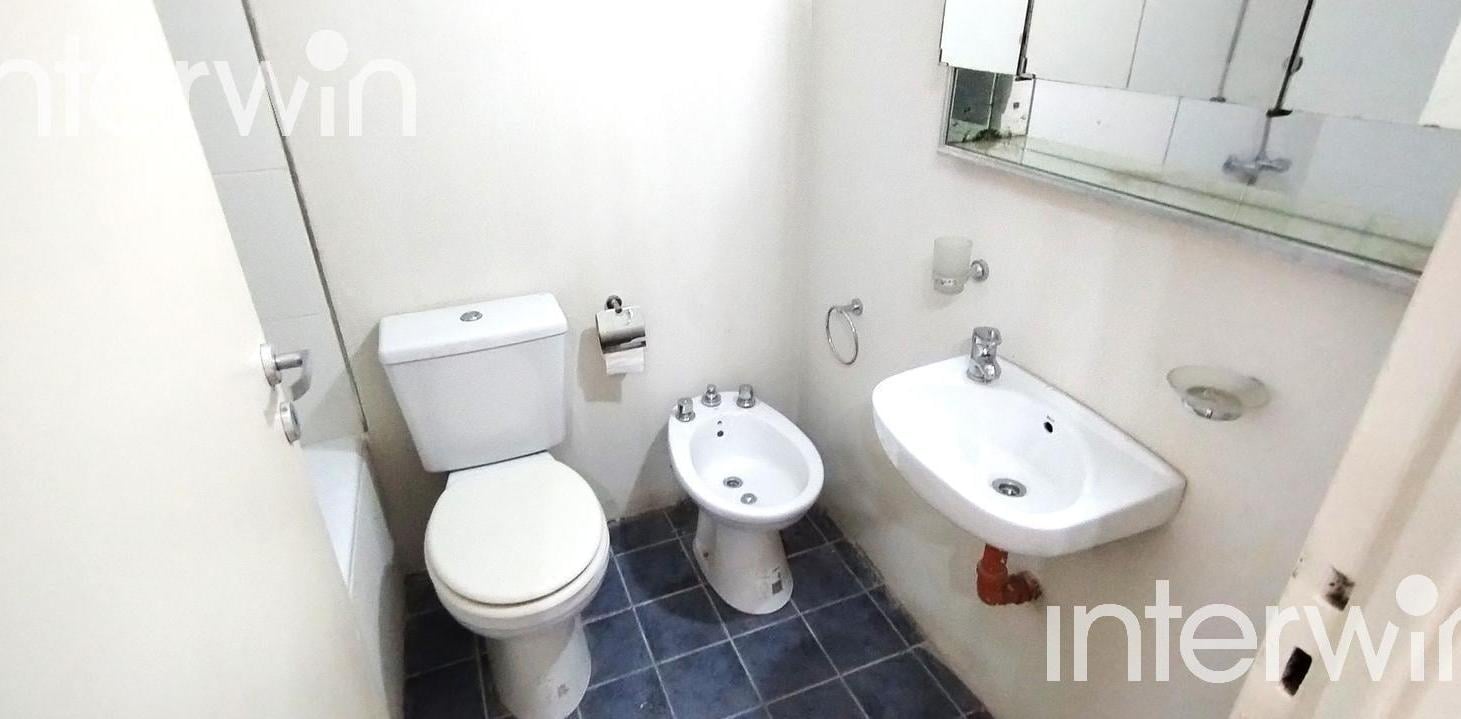 Foto de Departamento en Alquiler - 2 ambientes - Balcón - Caballito - Caballito, imagen 2