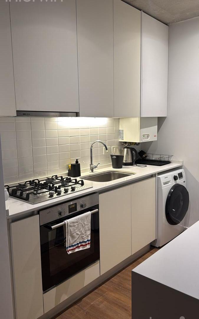 Foto de Departamento en Venta - 2 ambientes - Balcón - Cochera - Belgrano, imagen 1
