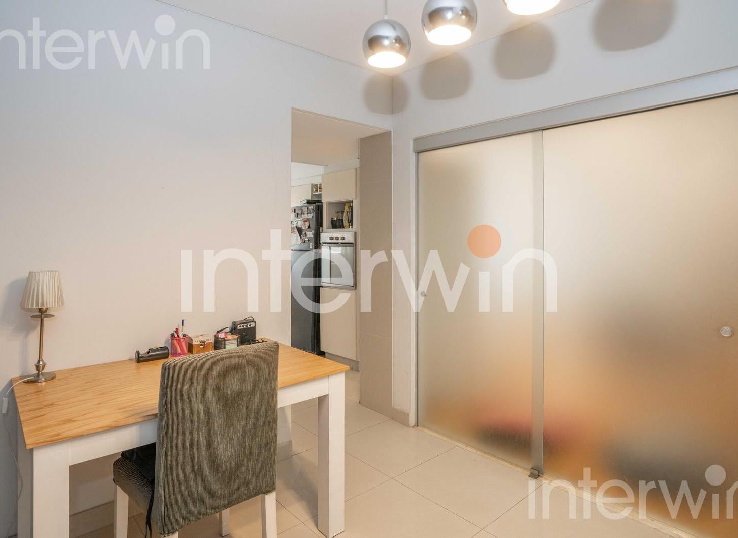 Foto de Departamento en Venta - 4 Ambientes - Dependencias - Balcón - Cochera, imagen 3