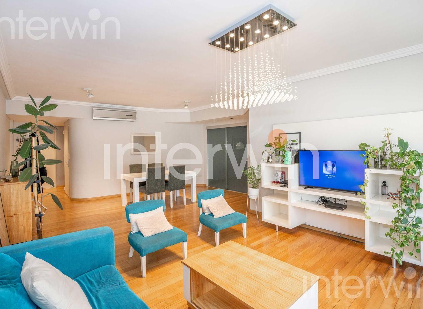 Foto de Departamento en Venta - 4 Ambientes - Dependencias - Balcón - Cochera, imagen 1