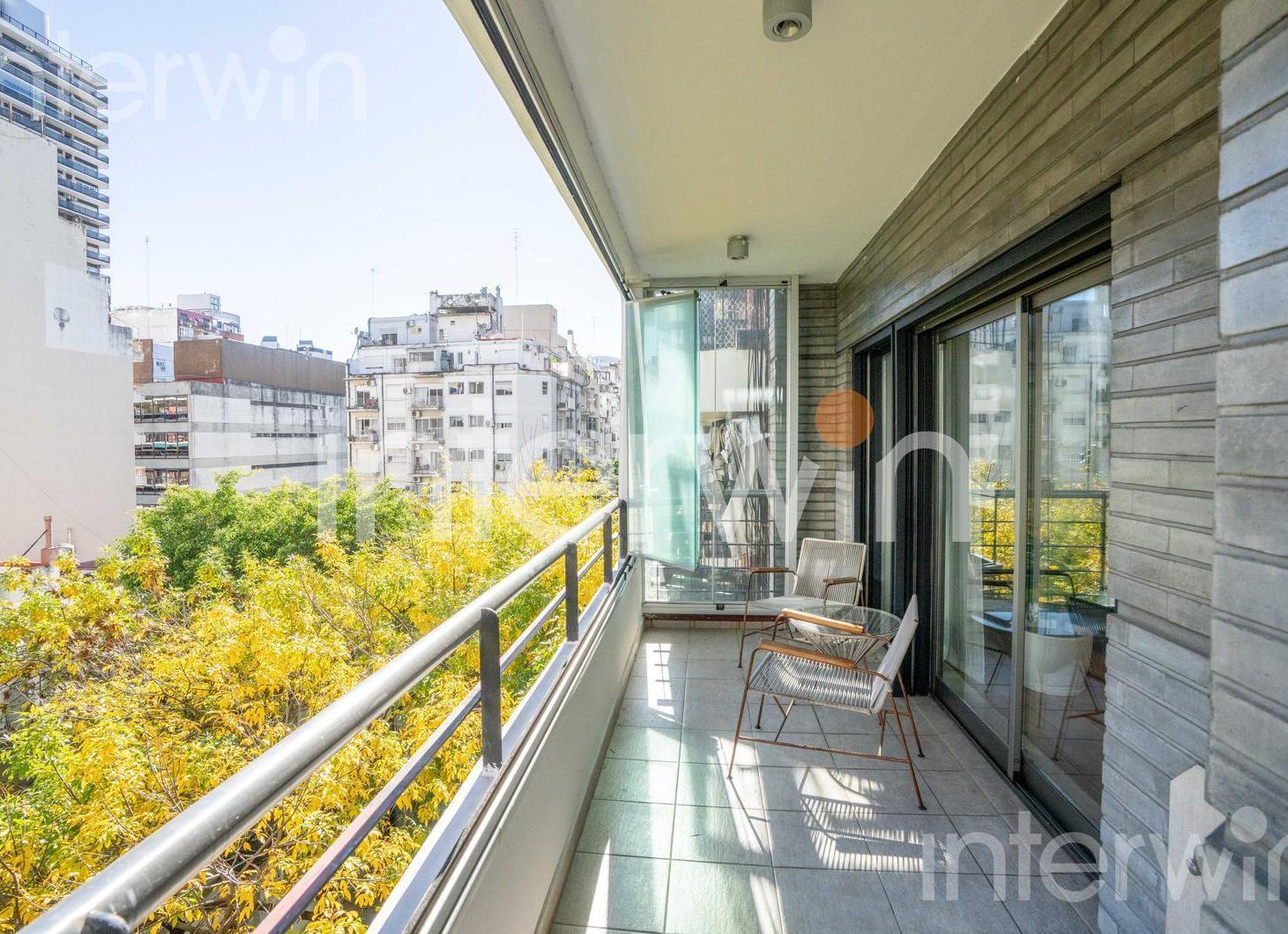 Foto de Departamento en Venta - 4 Ambientes - Dependencias - Balcón - Cochera, imagen 2