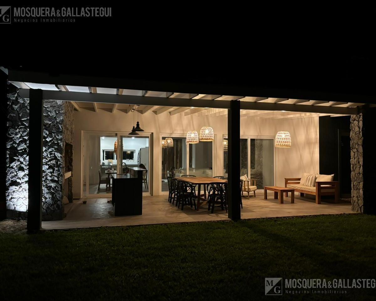 Casa en Venta en Maritimo IV Costa Esmeralda 3