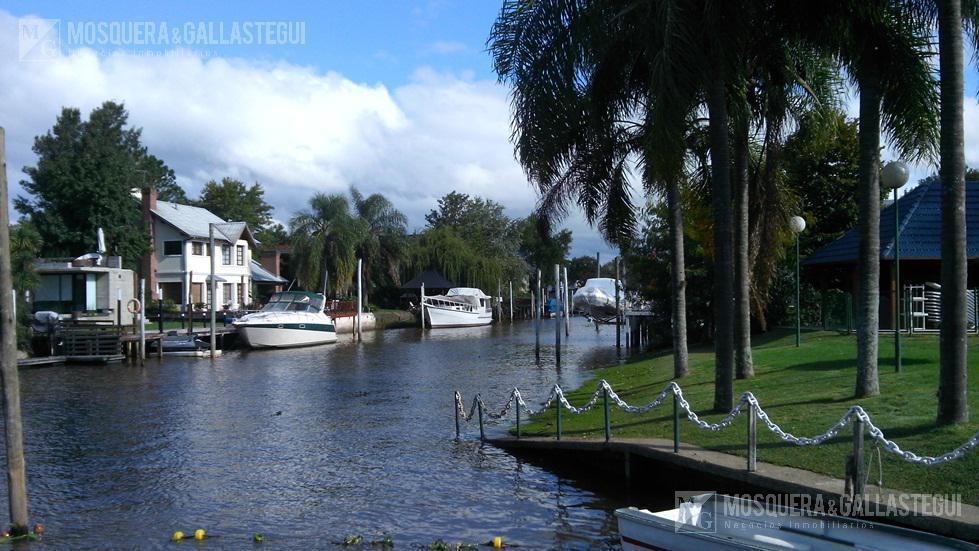 Casa en Venta - Boat Center. 2