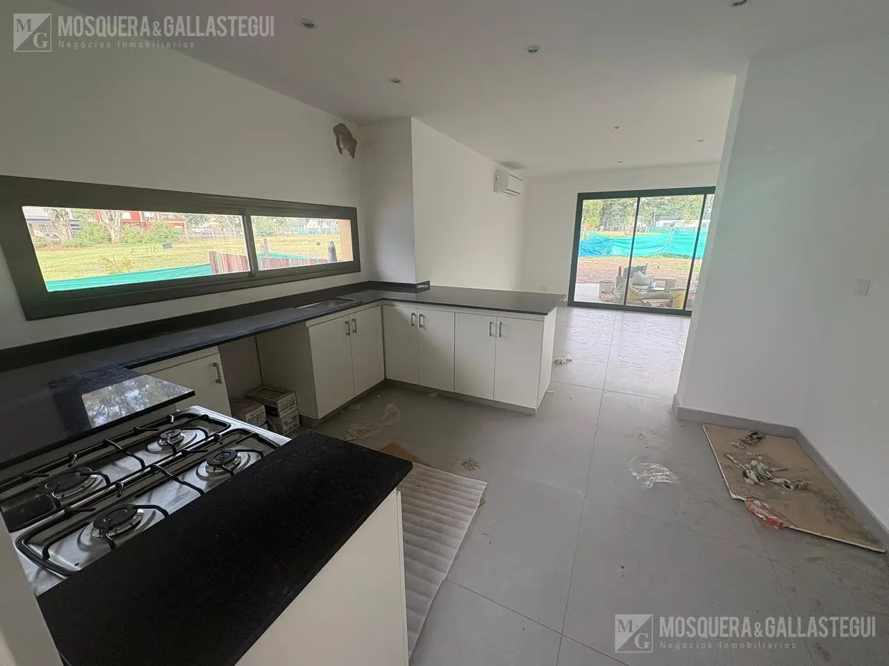 Casa en venta en santa Sofiasanta sofia 4
