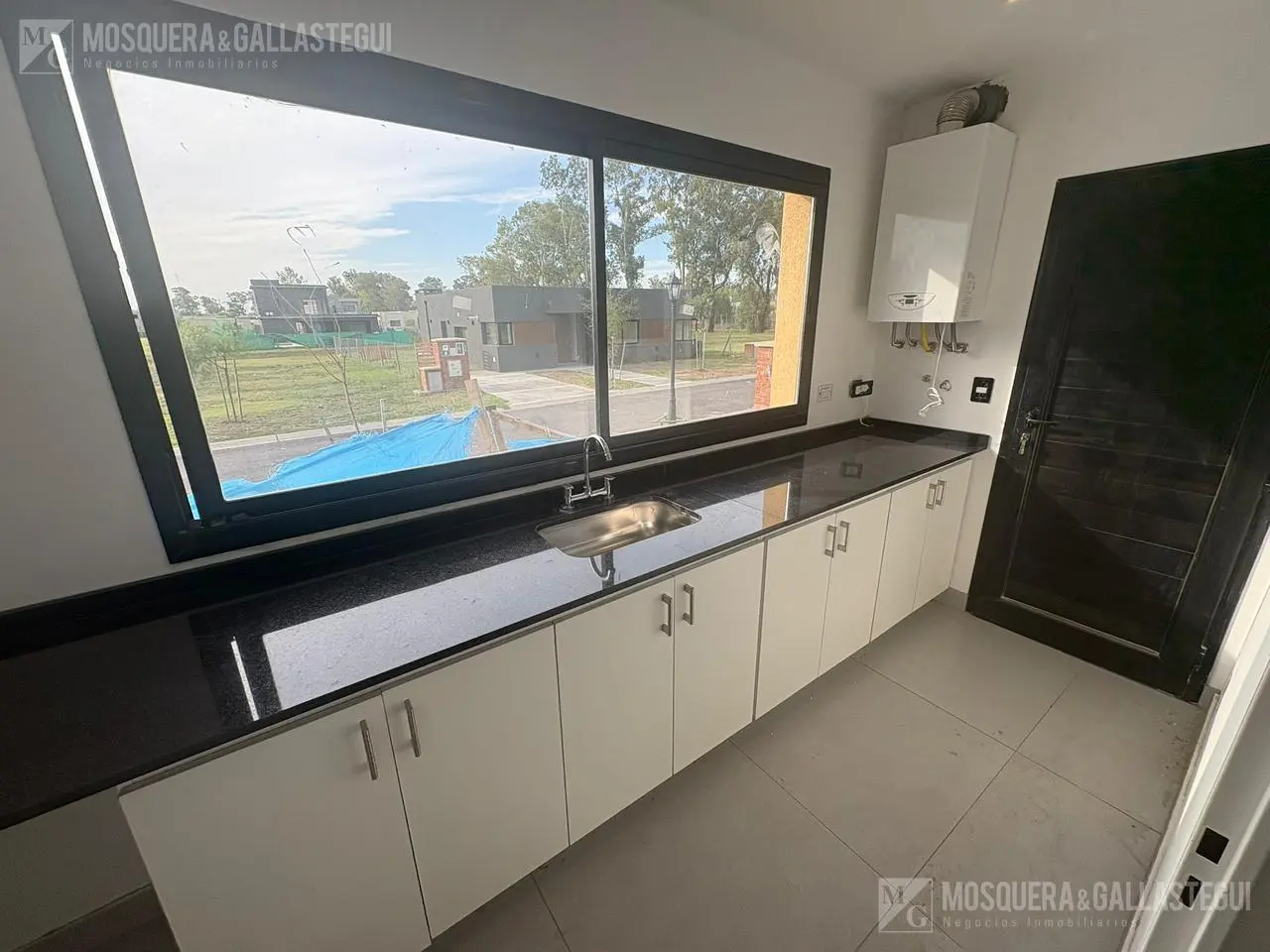Casa en venta en santa Sofiasanta sofia 2