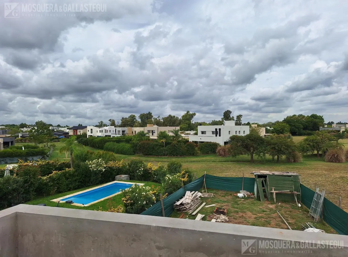 SANTA ELENA Casa de dos plantas 5