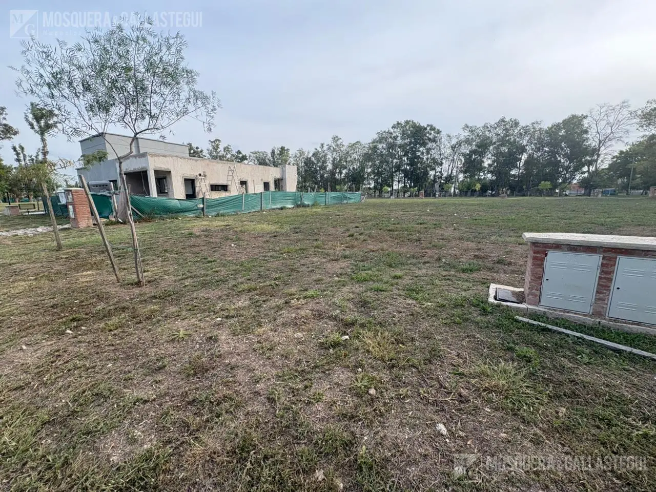 Terreno en Santa Sofia 3