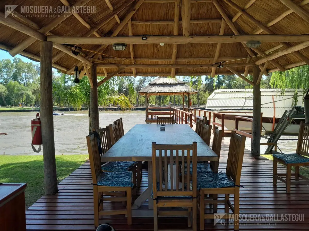 REBAJADA! 5.000 m2 sobre Rio Lujan. Zonificación E, apto múltiples usos. Venta o alquiler anual 4