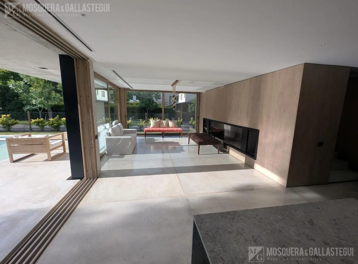 3 dormitorios en suite , escritorio/huéspedes/dependencias,gimnasio. Galería en L, Fogonero piscina 5