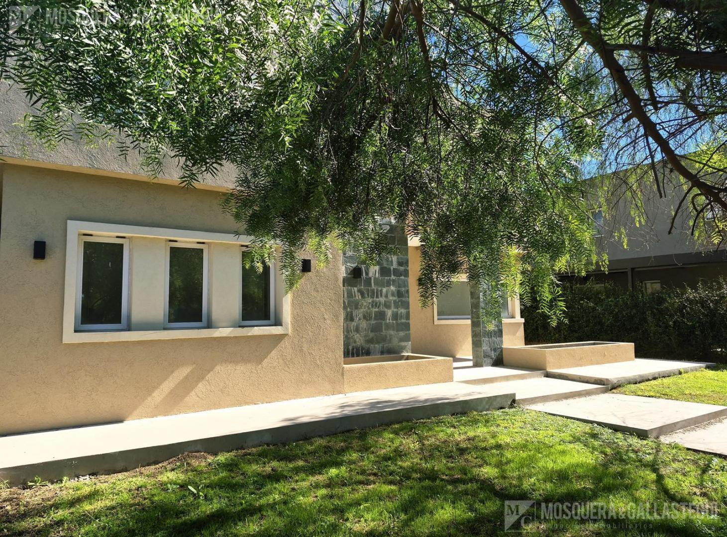 Casa en venta- San Matias