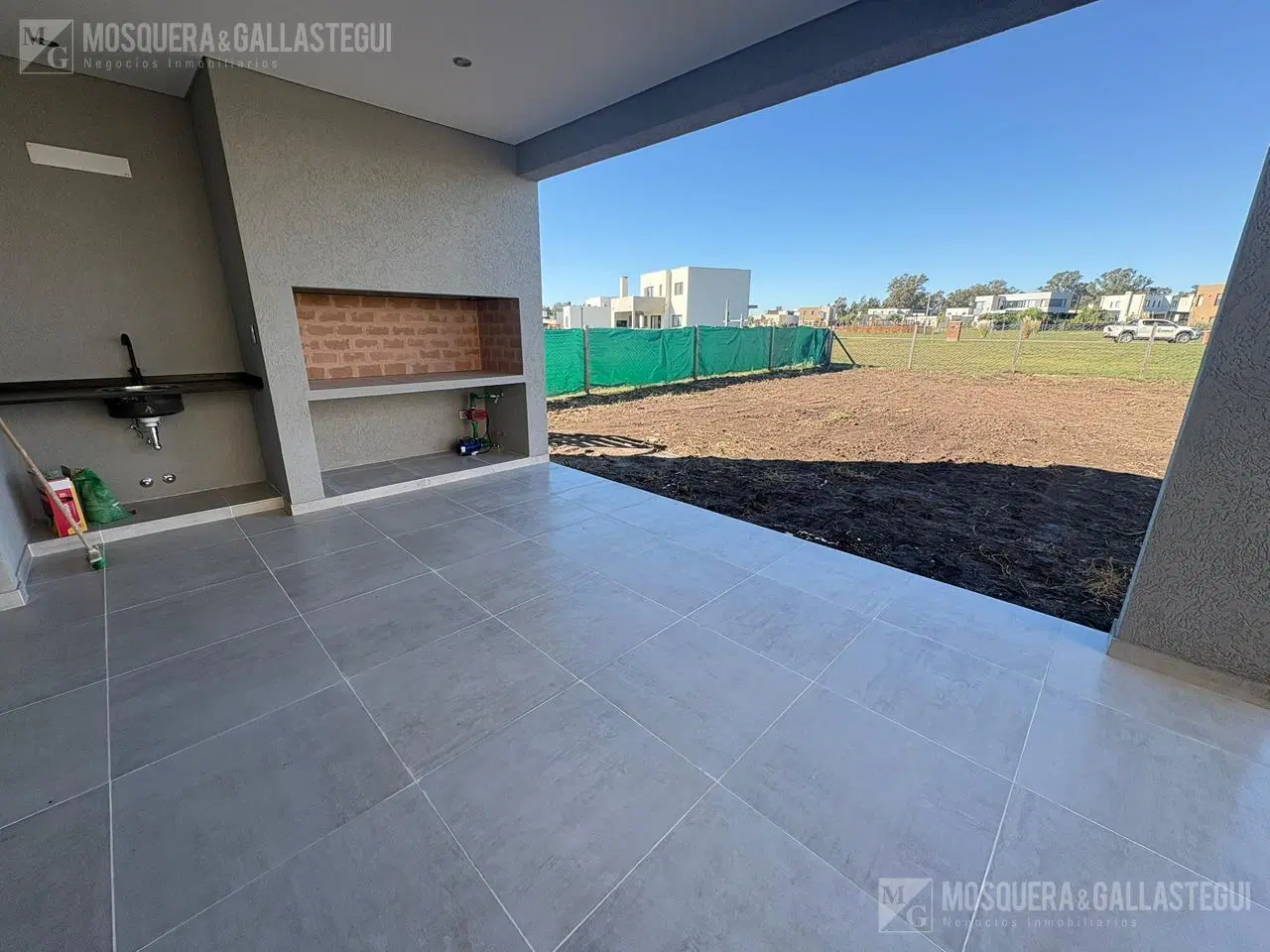 Casa en venta en Santa Elisa 5