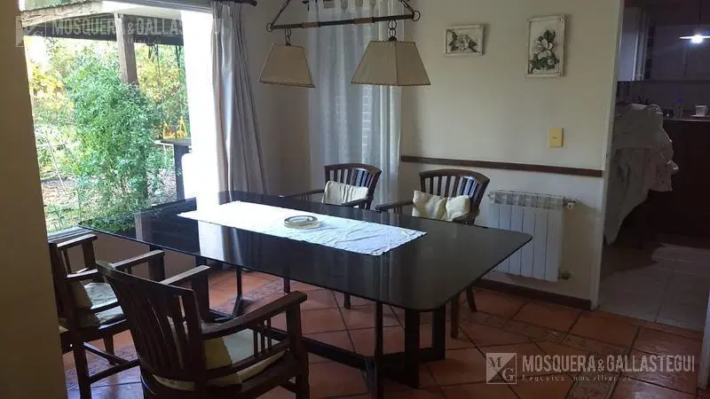 Casa en Dos Plantas en Buen Retiro (Pilar) 2