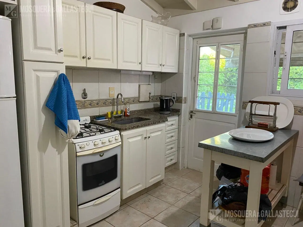 Gran oportunidad! lindisima casa en un barrio excelente 2