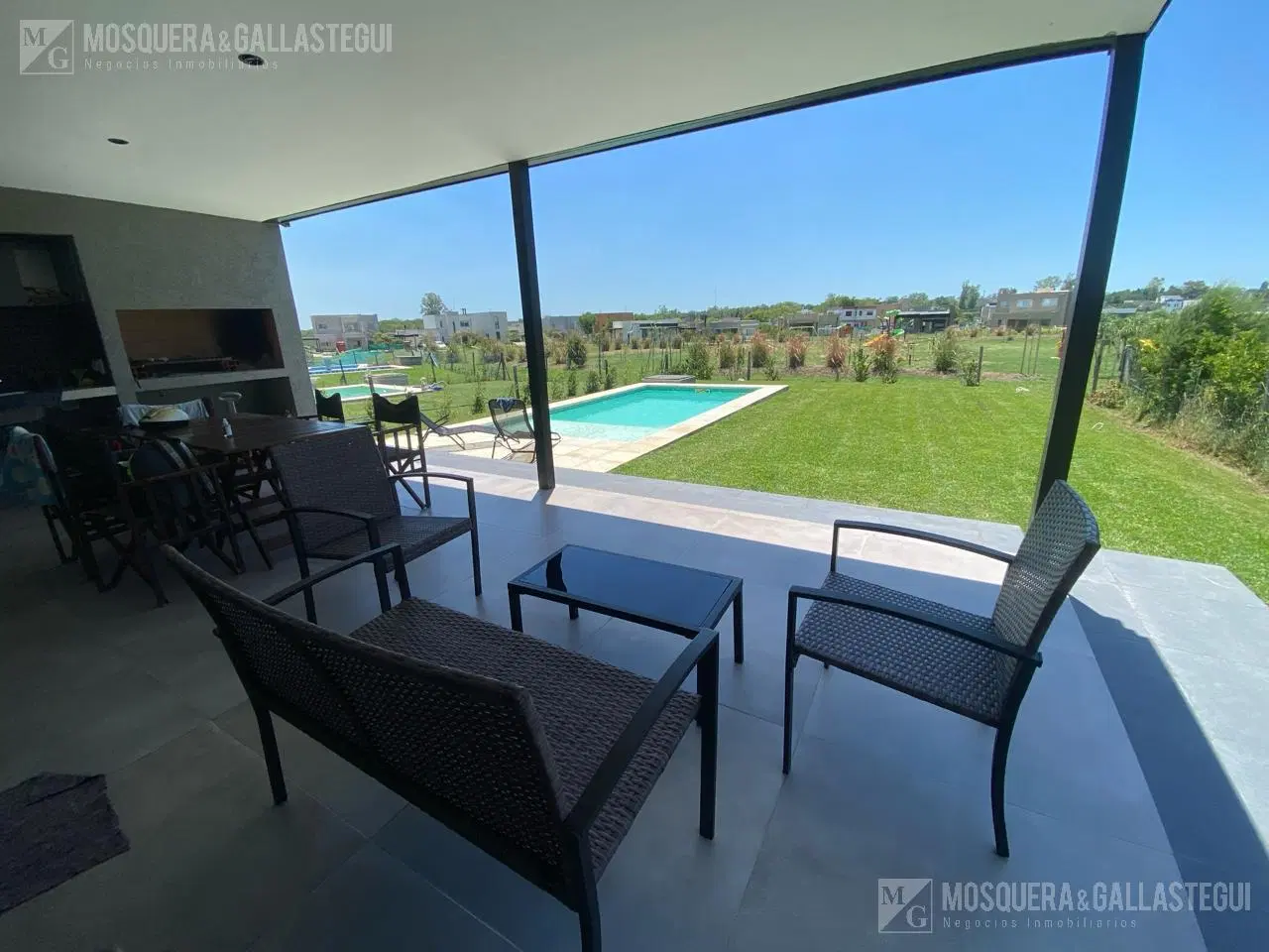 Casa en venta en Santa Elena 2