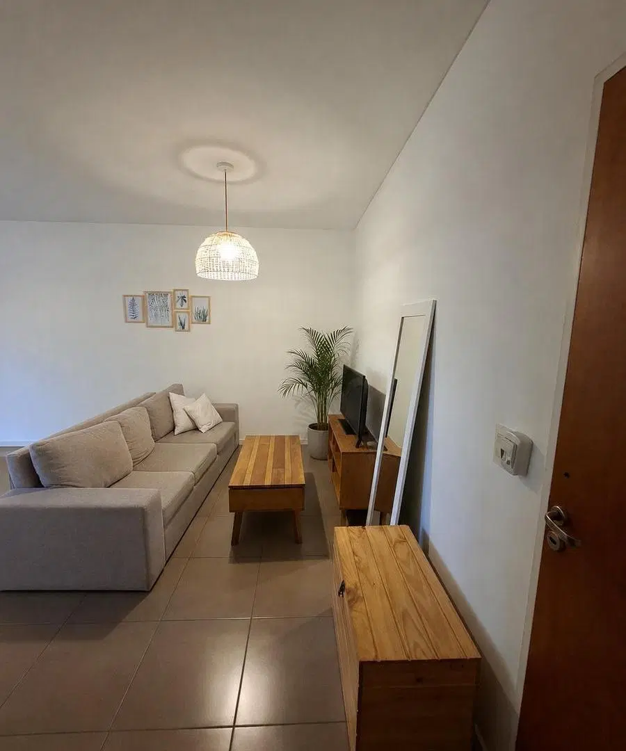 LINDISIMO DEPARTAMENTO DE DOS AMBIENTES CON JARDIN 5