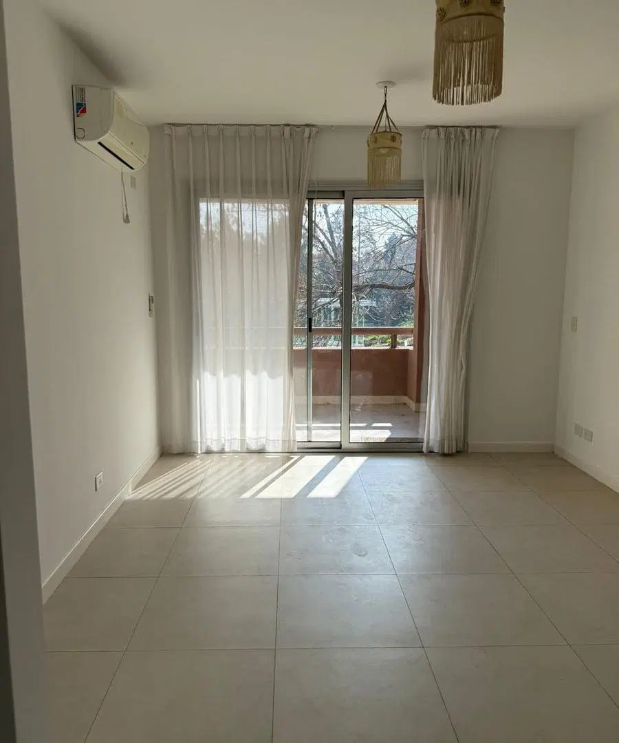 Departamento en alquiler en Villa del Lago 3