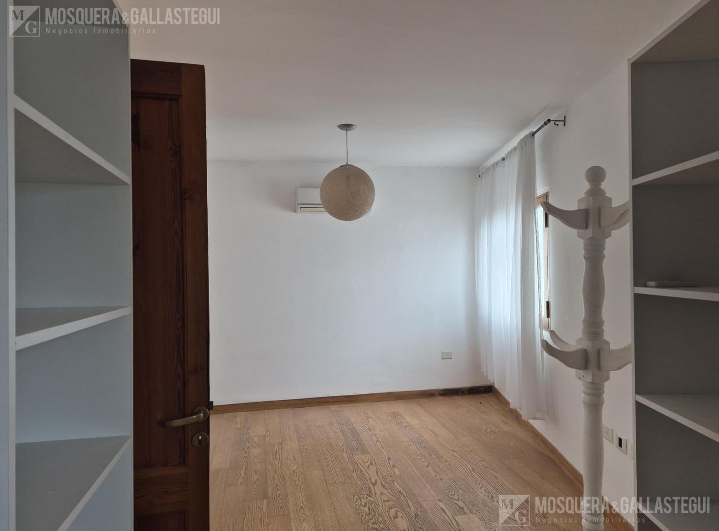 Foto de Santa Catalina, escriturada.3 dormitorios en suite,5 baños, salida a, imagen 3