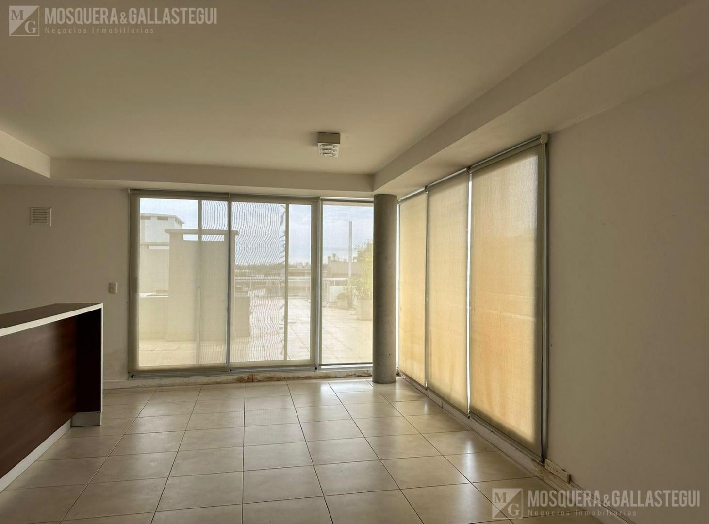 Foto de Islas del Canal. 3 ambientes. Terraza de 100 m2. Cochera, imagen 4