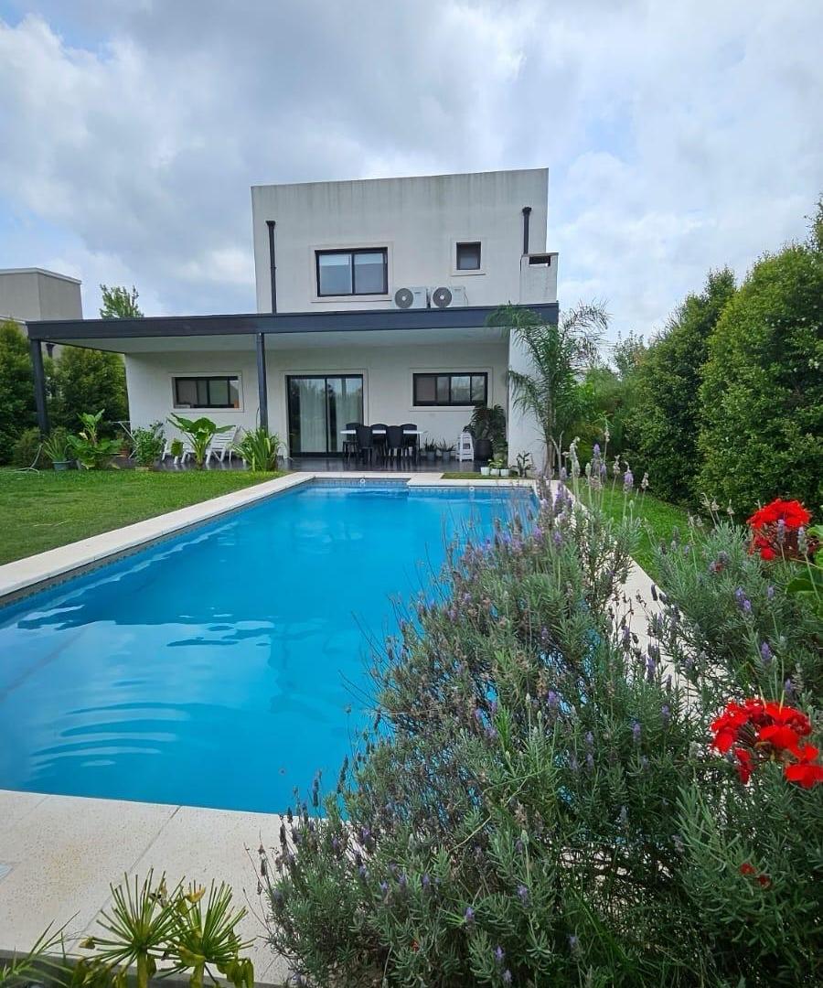 Foto de Casa en alquiler en San Eduardo, imagen 2