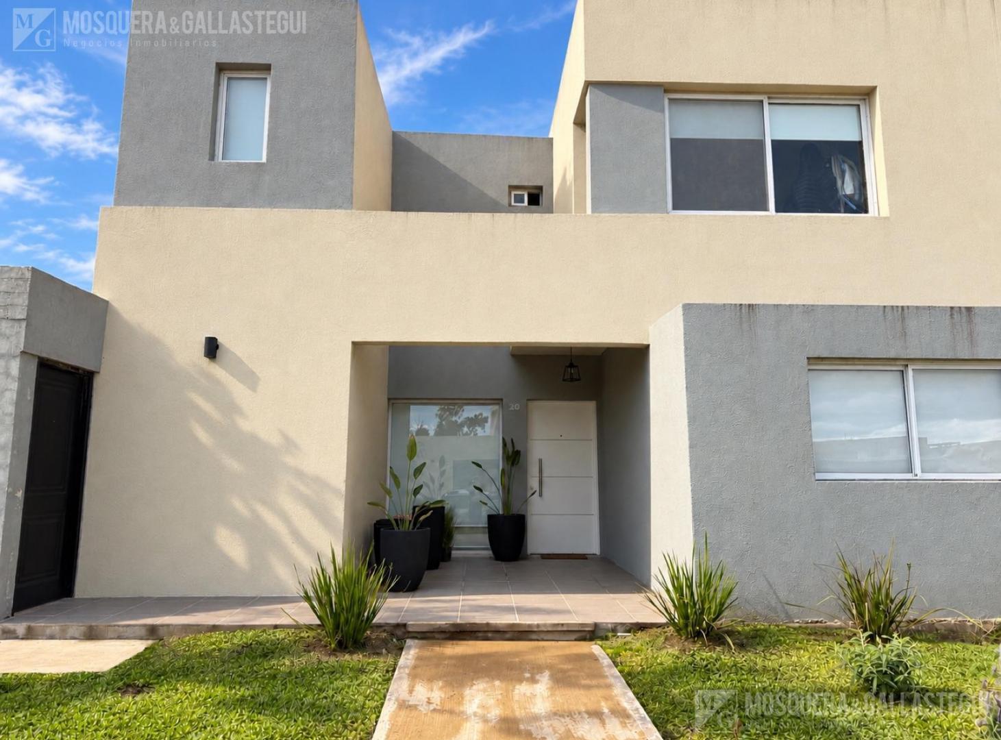 Foto de Casa en Casas del Este, imagen 1