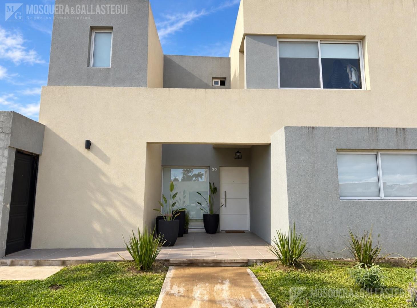 Foto de Casa en Casas del Este, imagen 2