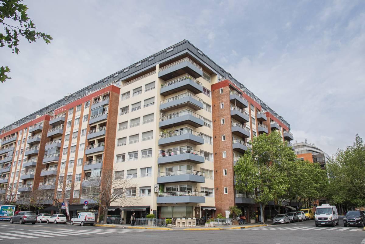 Encarnacion Ezcurra 449 3