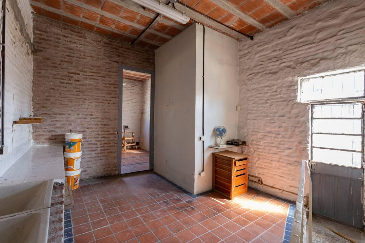 Casona - Oficina - En Venta