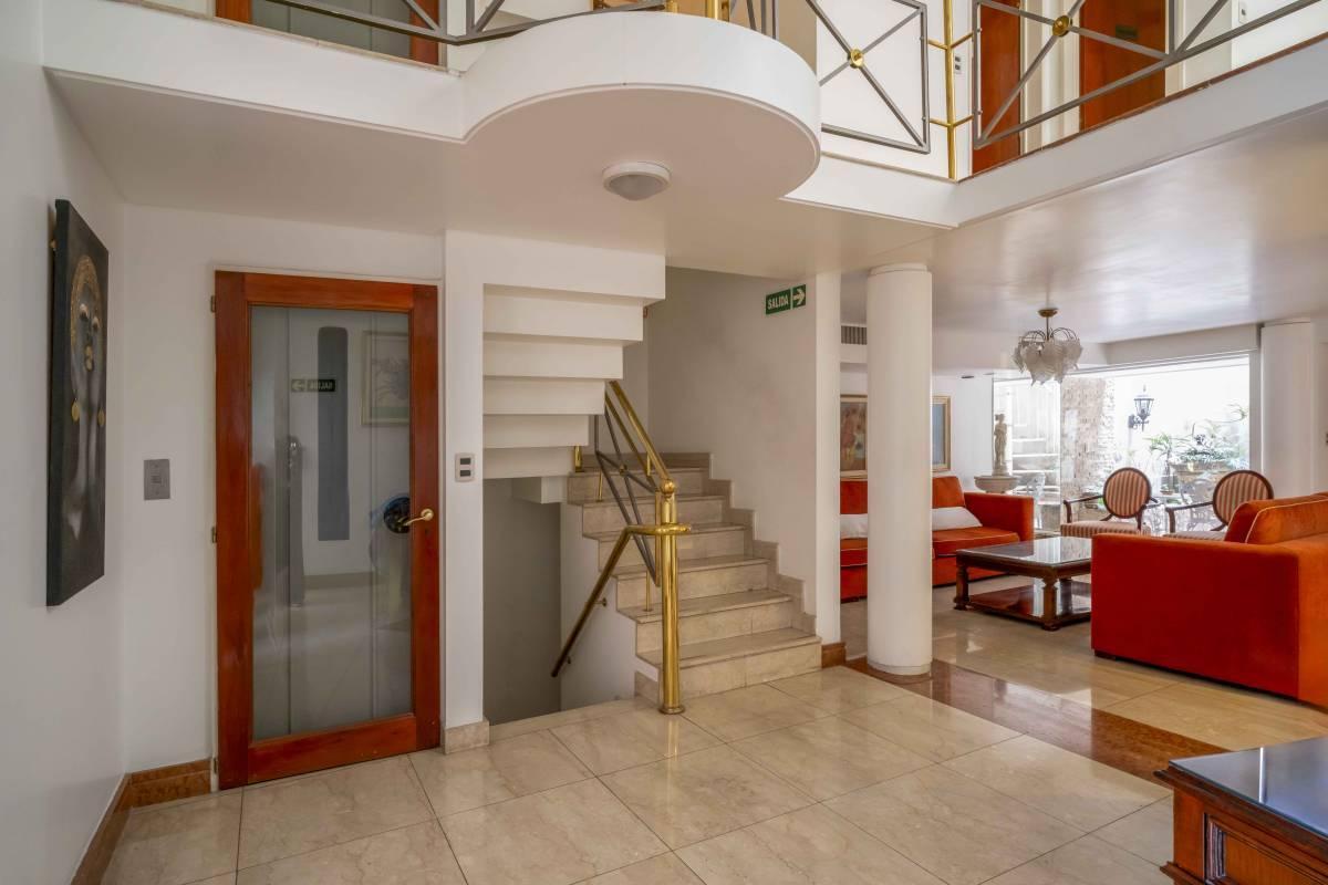 Foto de CASA - PETIT HOTEL - RECOLETA, imagen 1