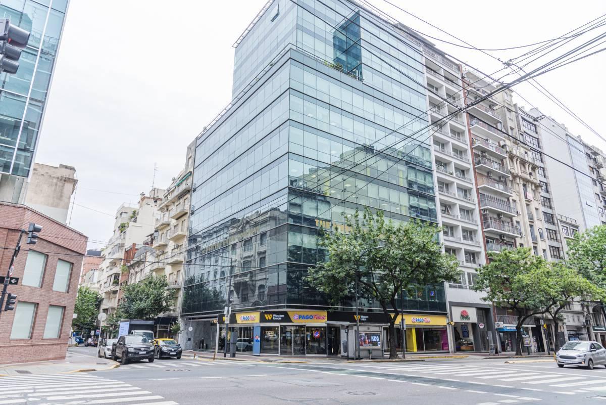 Oficina amoblada en Recoleta