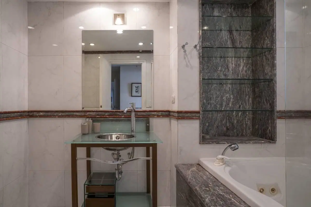 San Martín y Dr. Ricardo Rojas 3