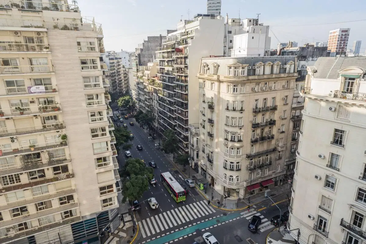 Av. Callao y Juncal 5