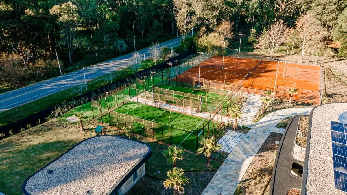 Lote en venta de 1062 m2 en Barrio cerrado Aura sobre la laguna 4