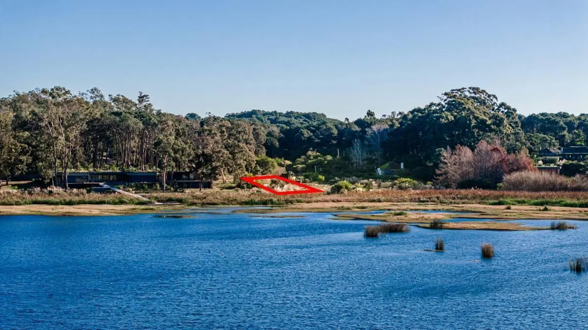 Lote en venta de 1.126 m2 sobre la costa de Laguna Blanca - Reserva Montoya 4