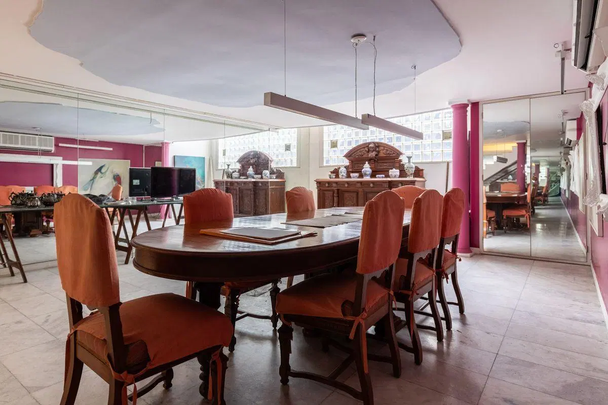 Venta edificio en block en Barrio Parque 8