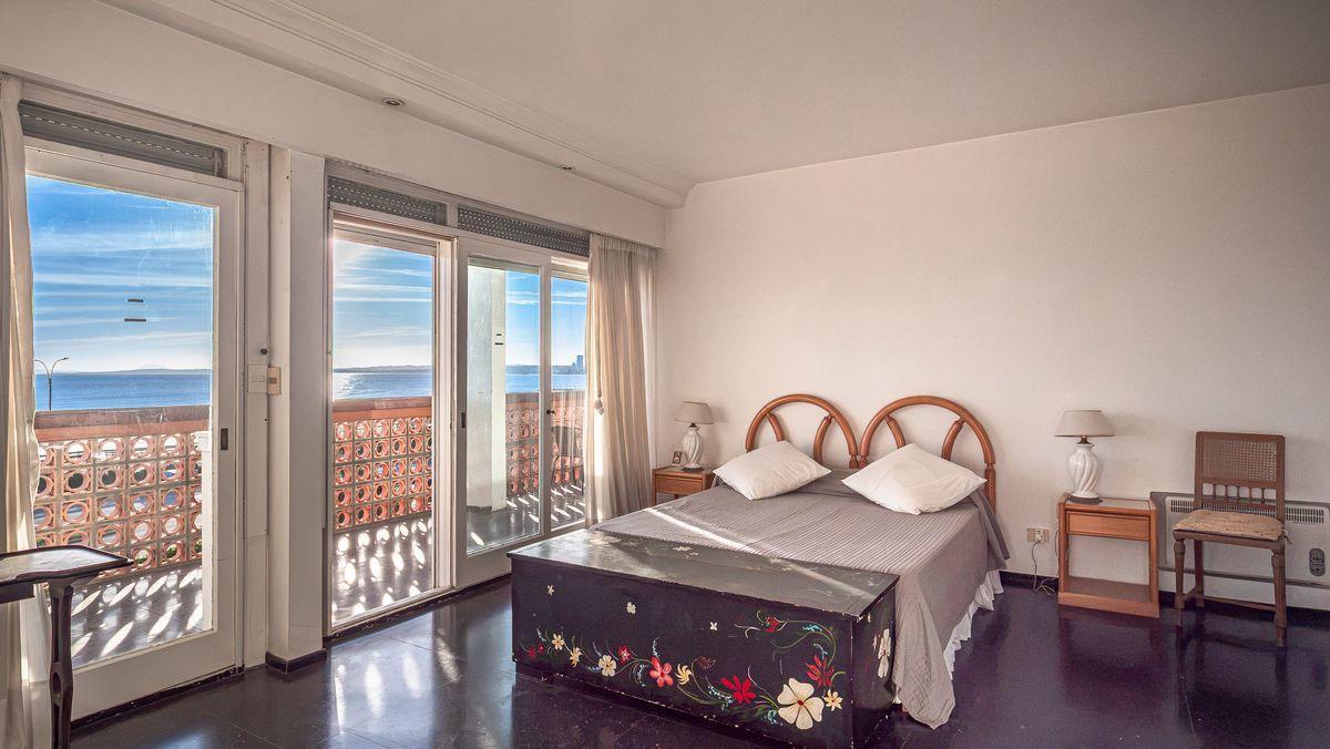 Foto de Departamento a reciclar con vista al mar de 1 dormitorio en edificio, imagen 5