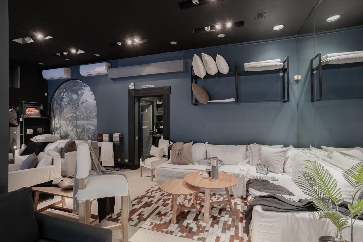 Foto de Local comercial en Av. Quintana 288 — Recoleta, imagen 5