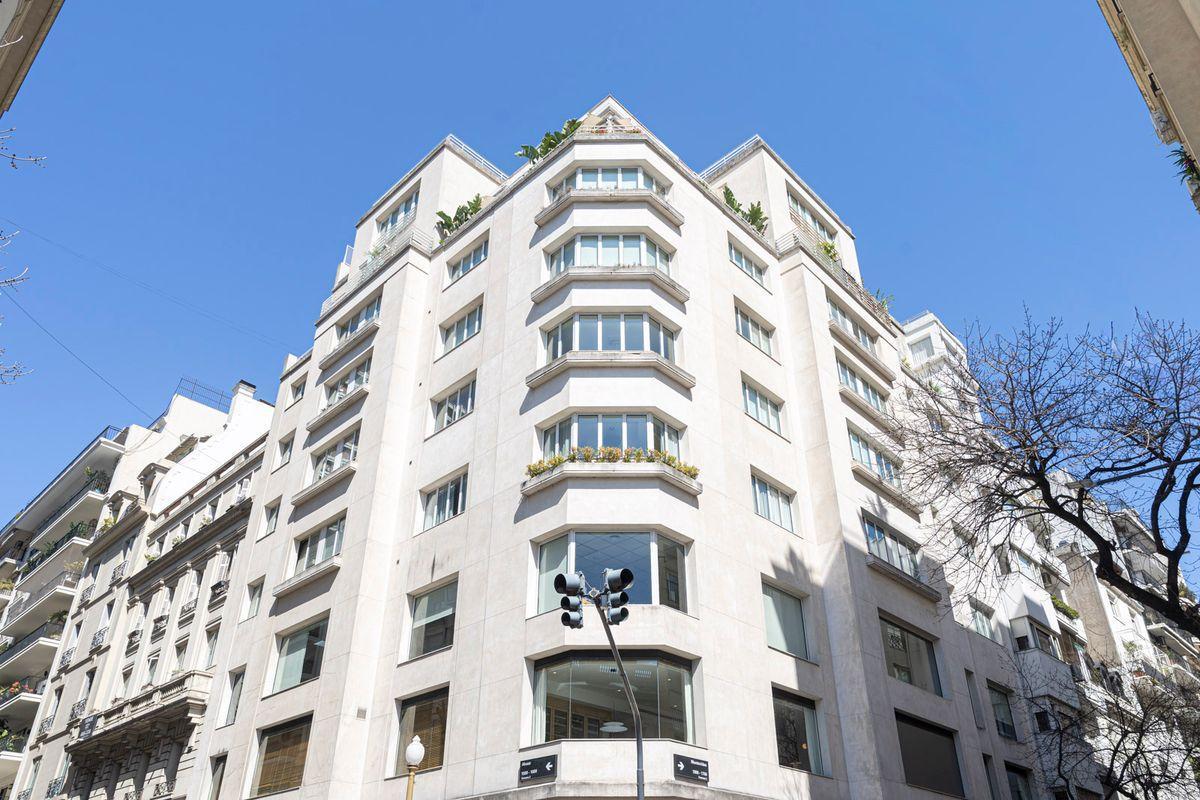 Foto de Av. Alvear y Montevideo, imagen 1